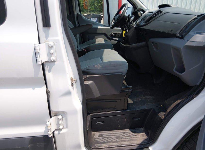 Ford Transit-350