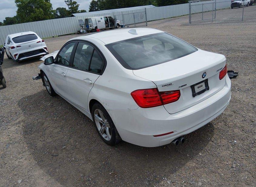 BMW 328I