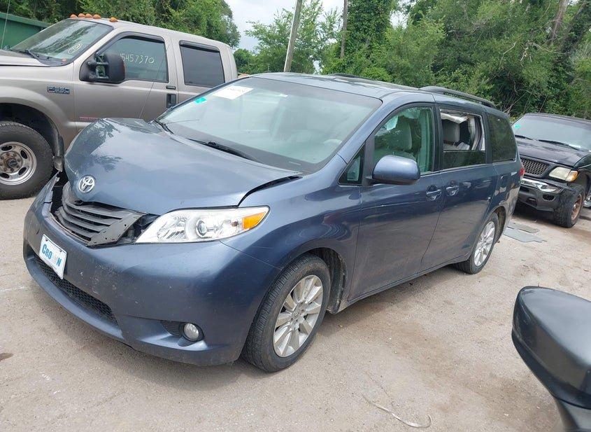 Toyota Sienna
