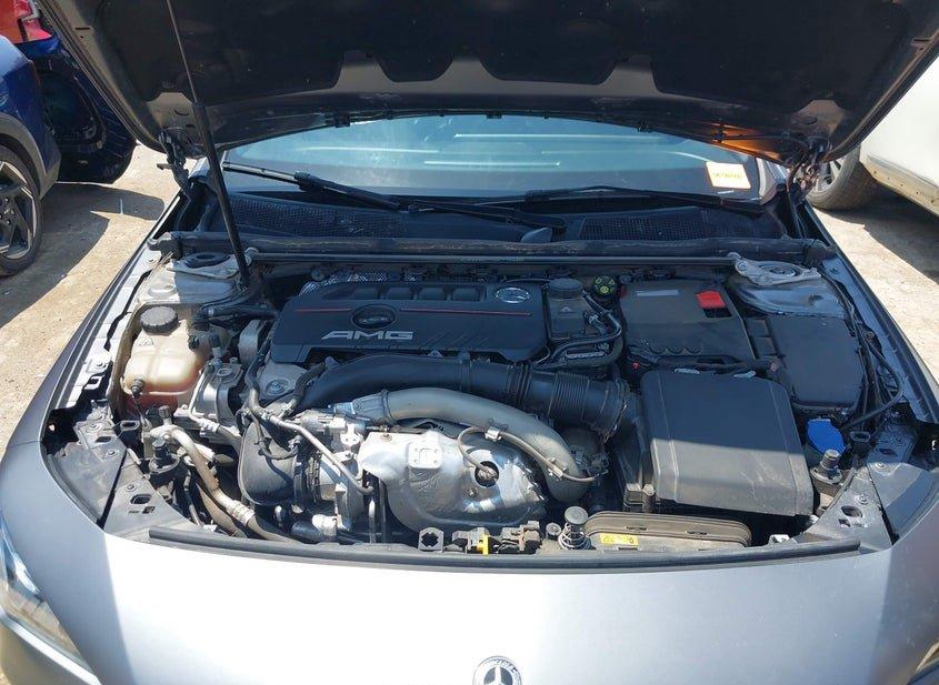 Mercedes-Benz Amg Cla 35