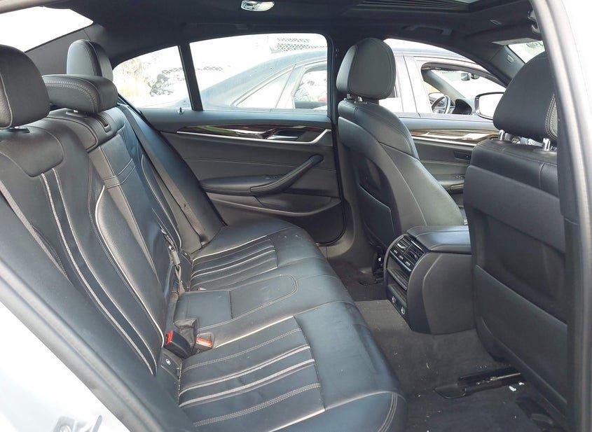 BMW 530I
