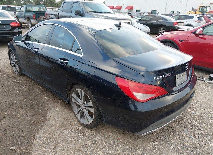 Mercedes-Benz Cla 250