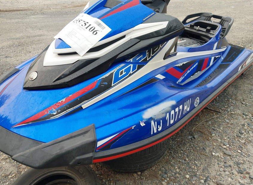Yamaha Gp1800