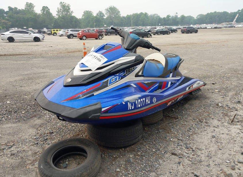 Yamaha Gp1800