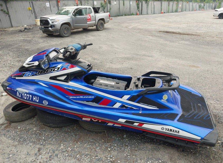 Yamaha Gp1800
