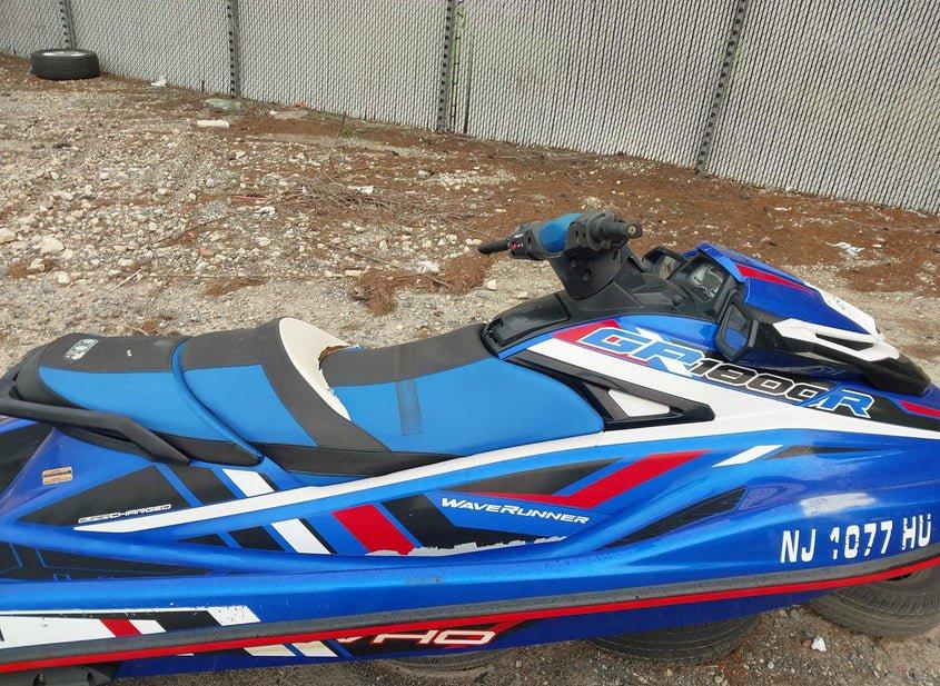 Yamaha Gp1800