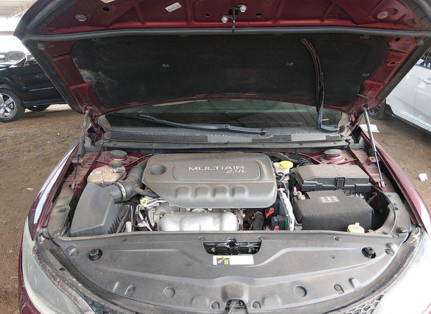 Chrysler 200
