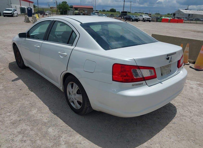 Mitsubishi Galant