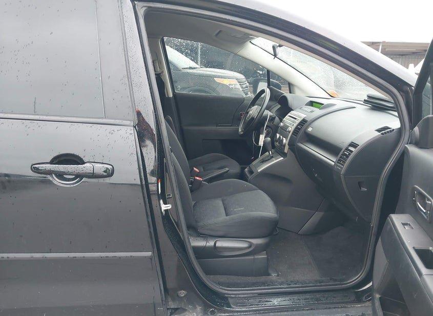 Mazda Mazda5