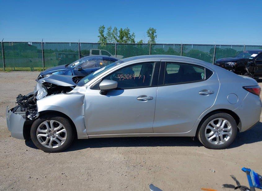 Toyota Yaris Ia