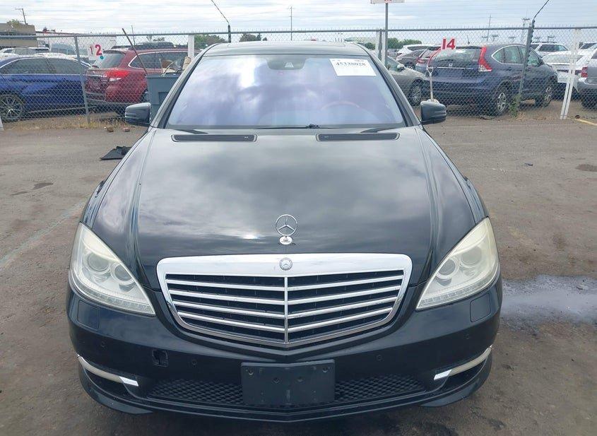Mercedes-Benz S 550