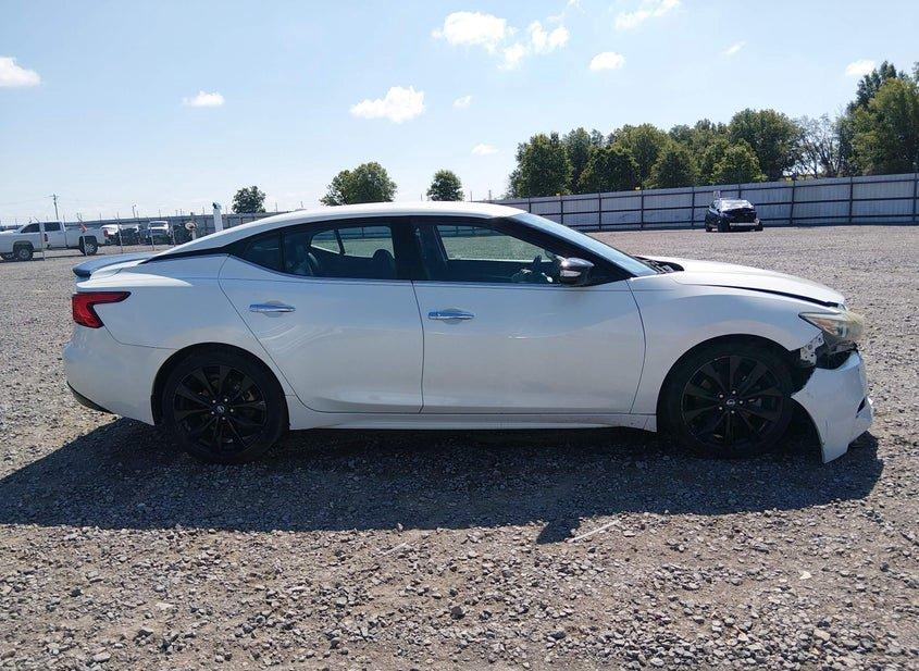 Nissan Maxima