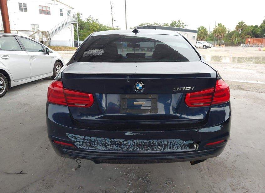 BMW 330I