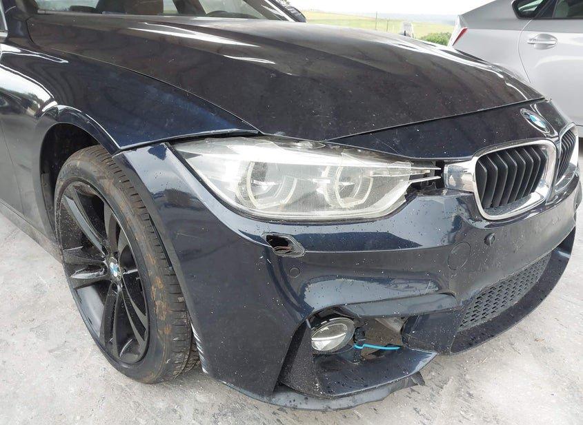 BMW 330I