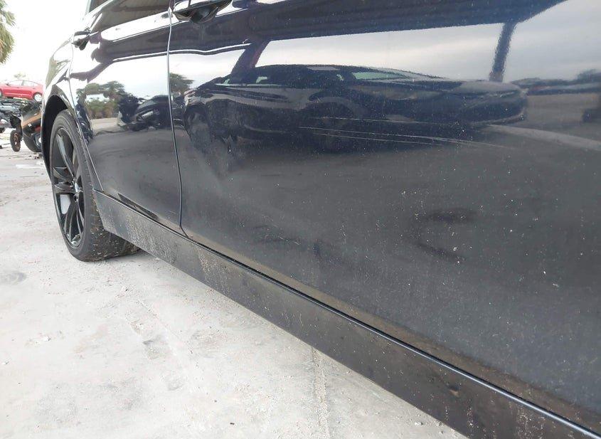 BMW 330I