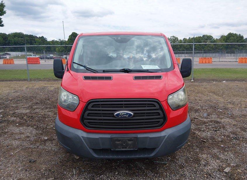 Ford Transit-150