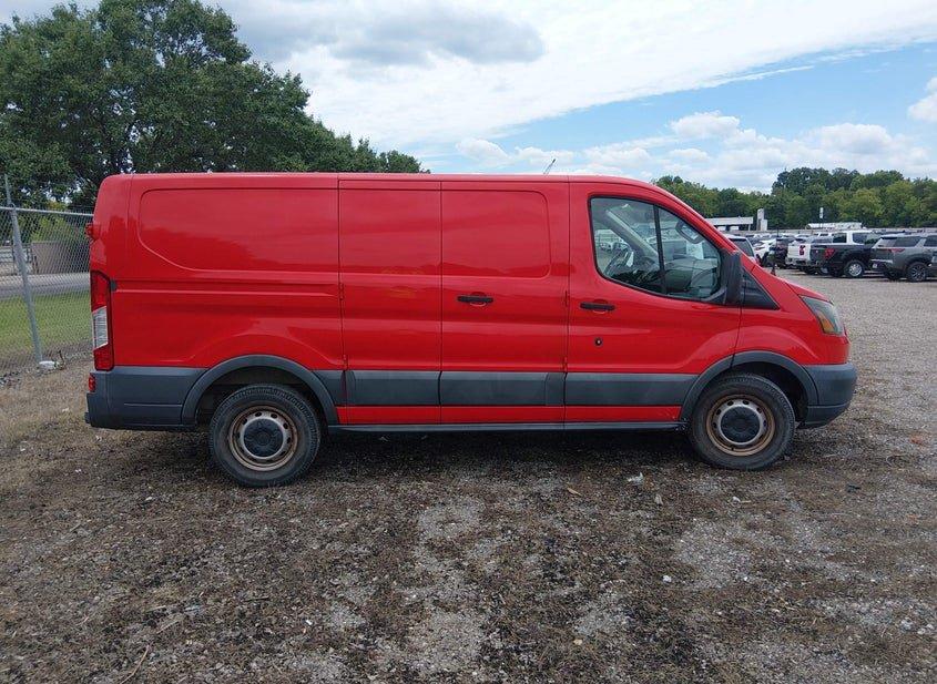 Ford Transit-150