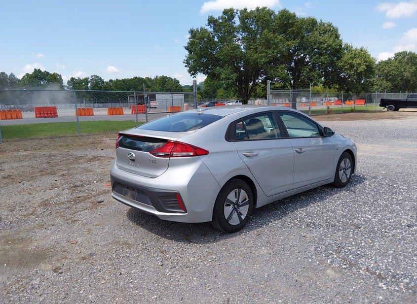 Hyundai Ioniq Hybrid