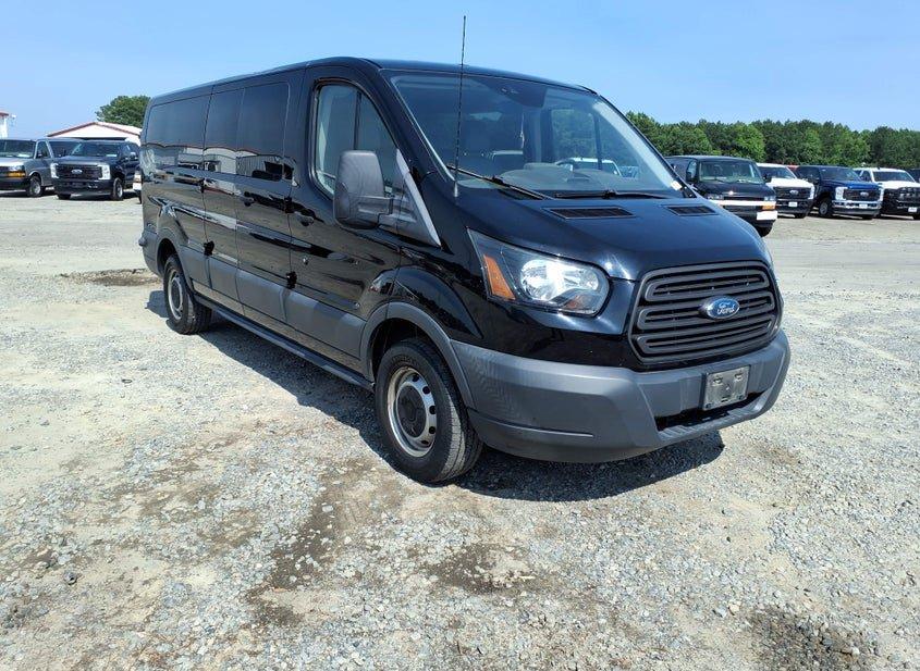 Ford Transit-350