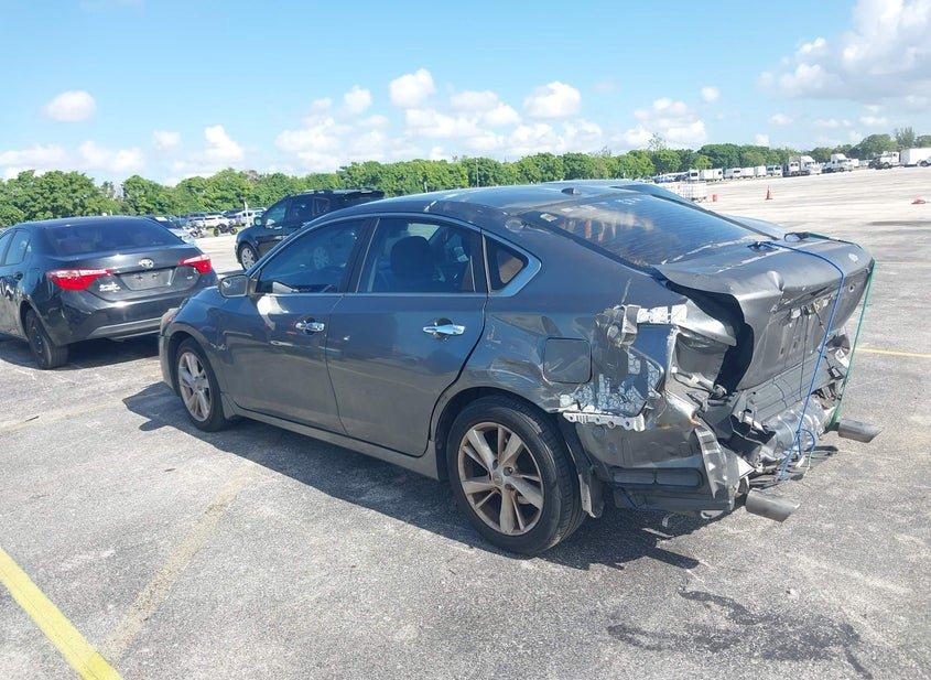 Nissan Altima