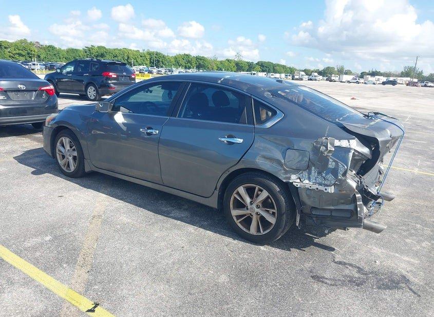 Nissan Altima