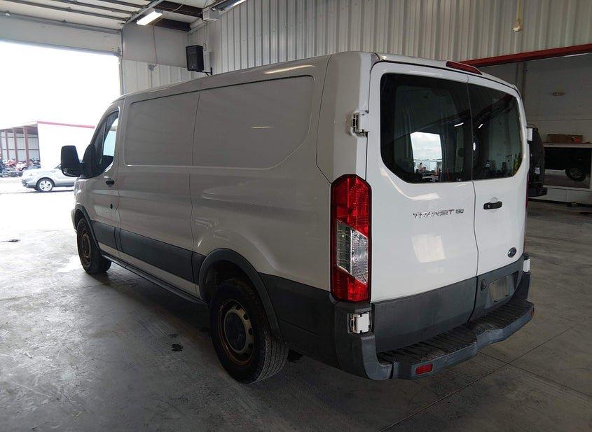 Ford Transit-150