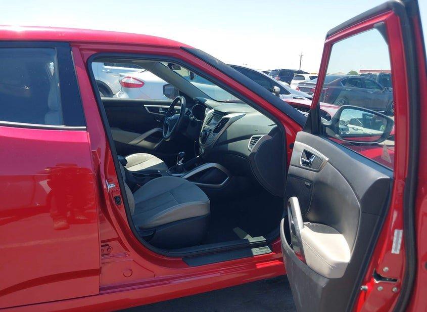Hyundai Veloster