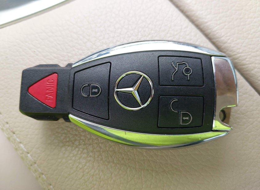 Mercedes-Benz C 300