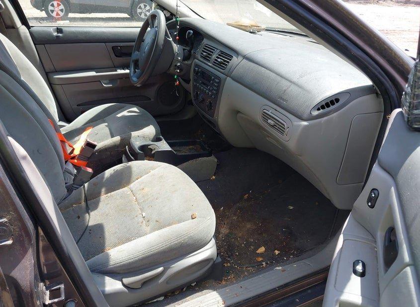 Ford Taurus