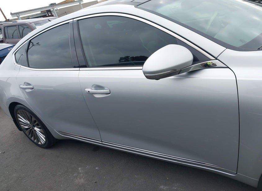 Kia Cadenza