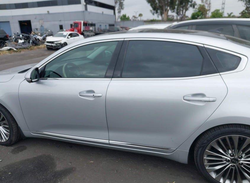 Kia Cadenza