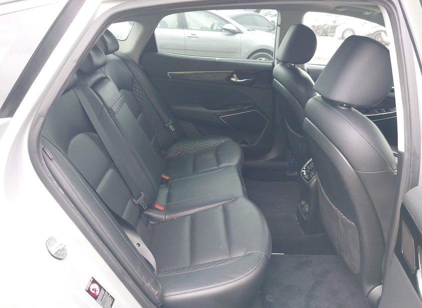 Kia Cadenza