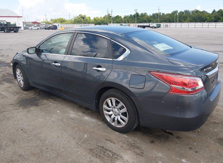 Nissan Altima