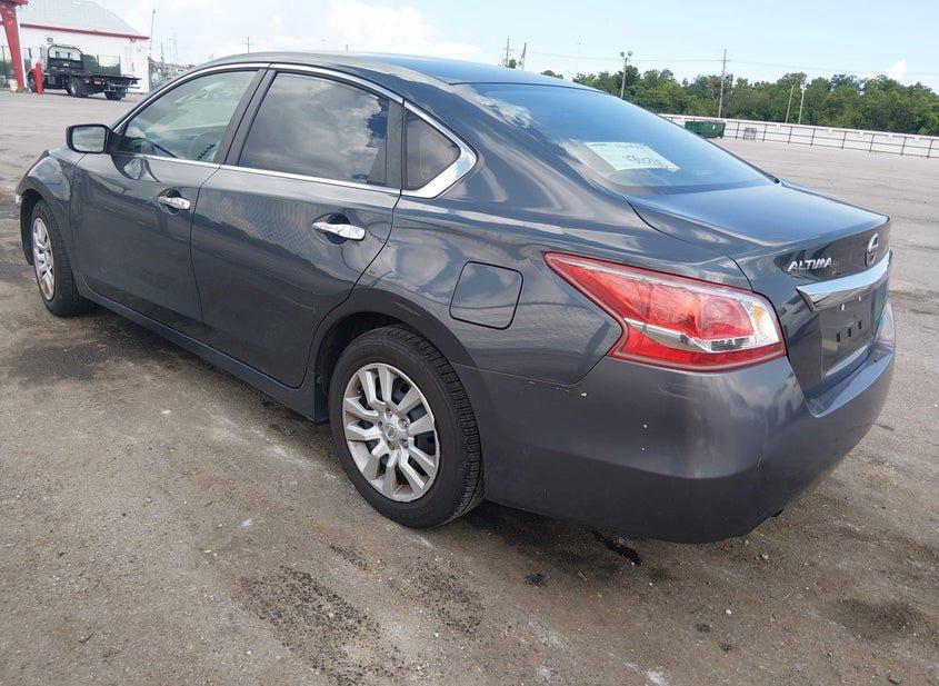 Nissan Altima
