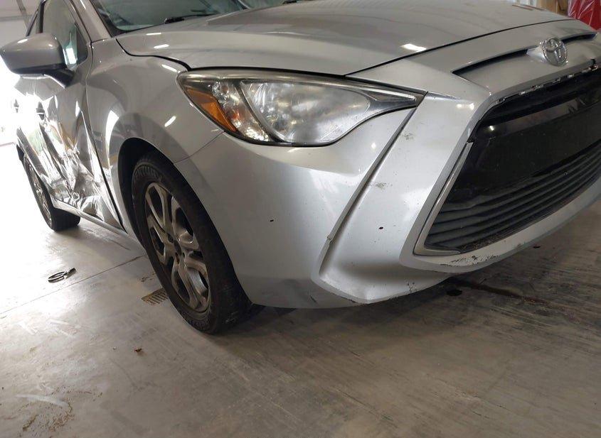 Toyota Yaris Ia