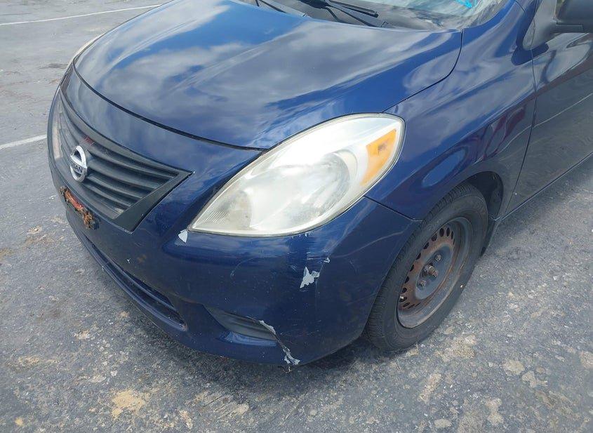 Nissan Versa