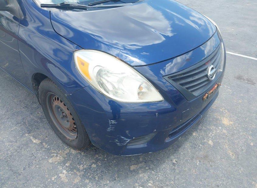 Nissan Versa