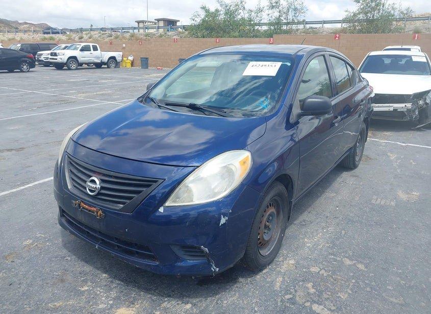 Nissan Versa