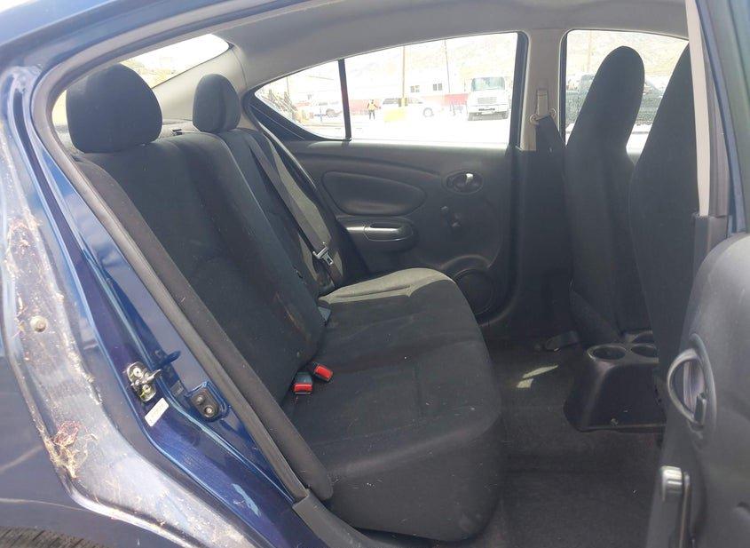Nissan Versa