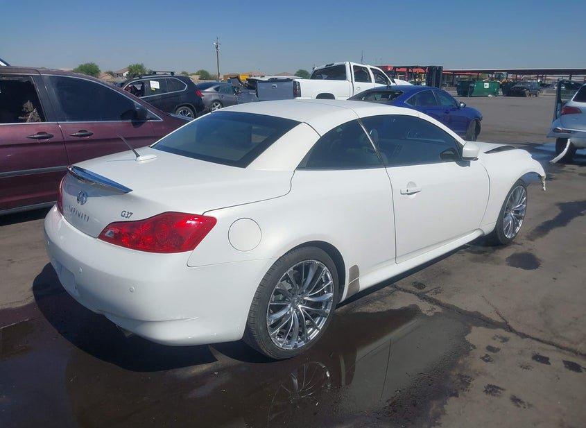 Infiniti G37