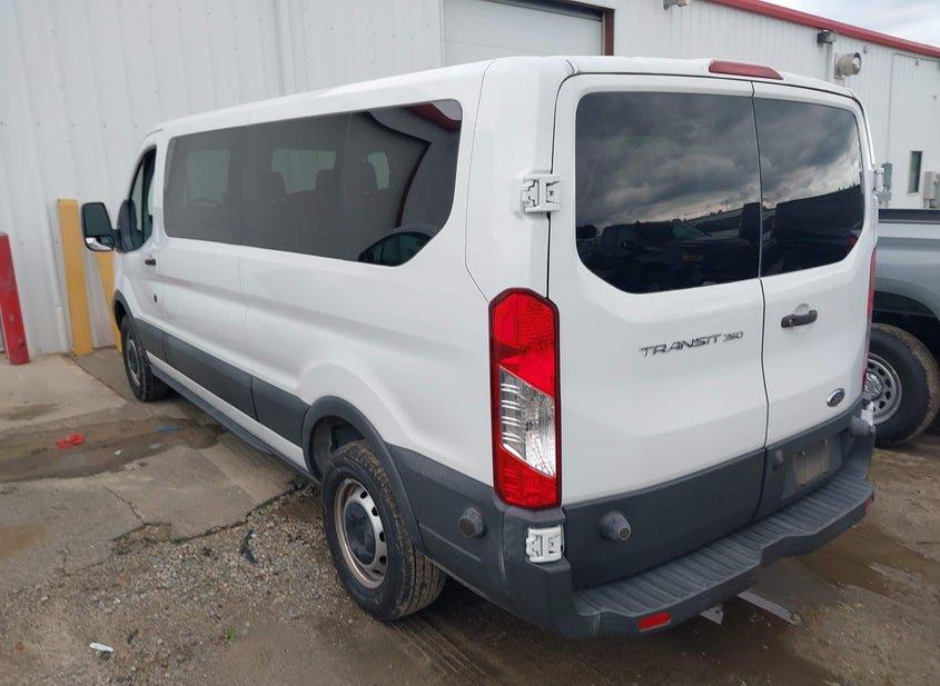 Ford Transit-350
