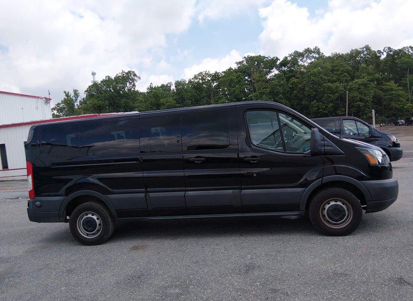 Ford Transit-350