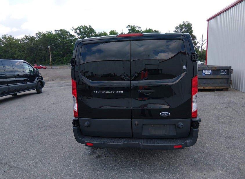 Ford Transit-350