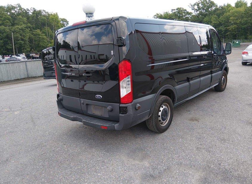 Ford Transit-350