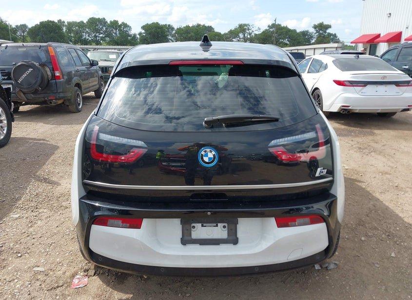 BMW I3
