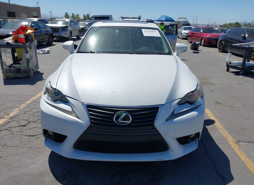 Lexus Is 200T