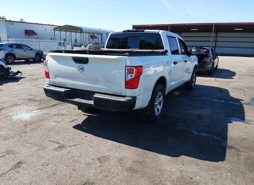 Nissan Titan