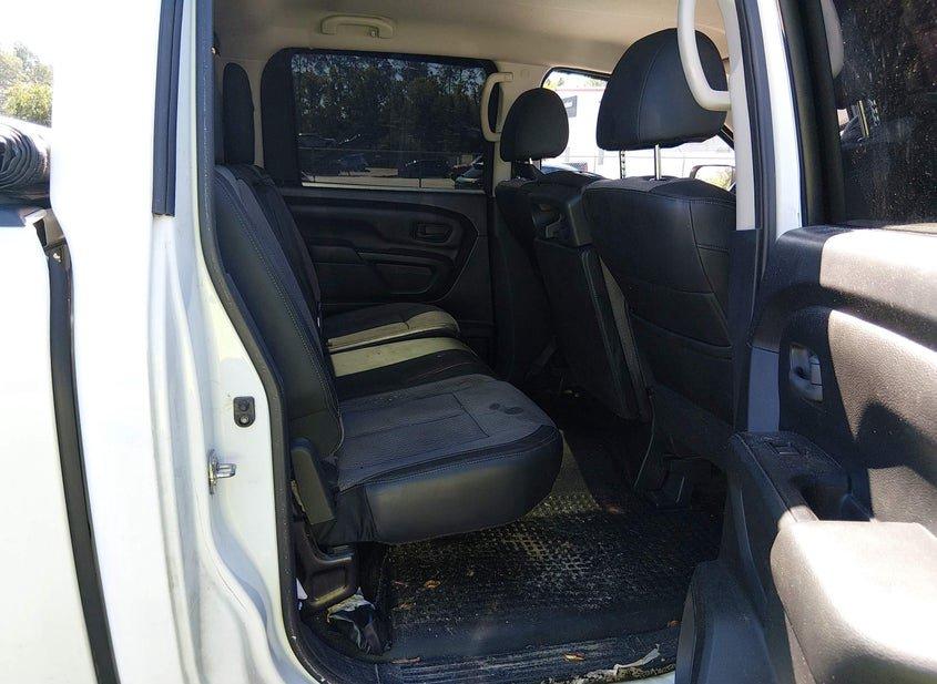 Nissan Titan