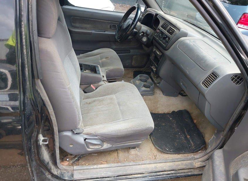 Nissan Frontier