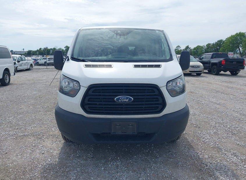Ford Transit-350